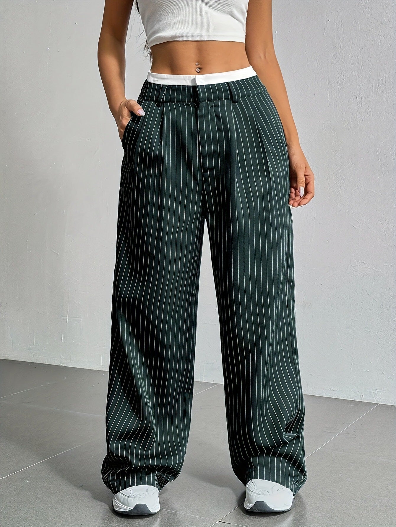 Damen Elegante Weite Hose mit Nadelstreifen und hohem Bund WW