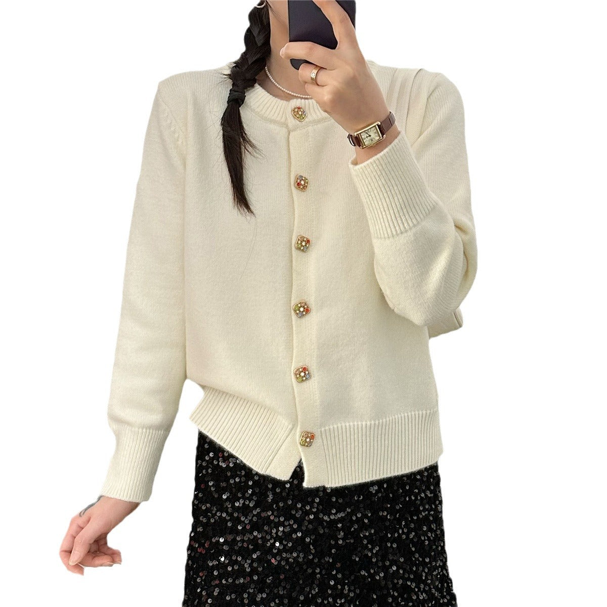 Damen Strickjacke mit bunten Knopfdetails und eleganter Passform WW