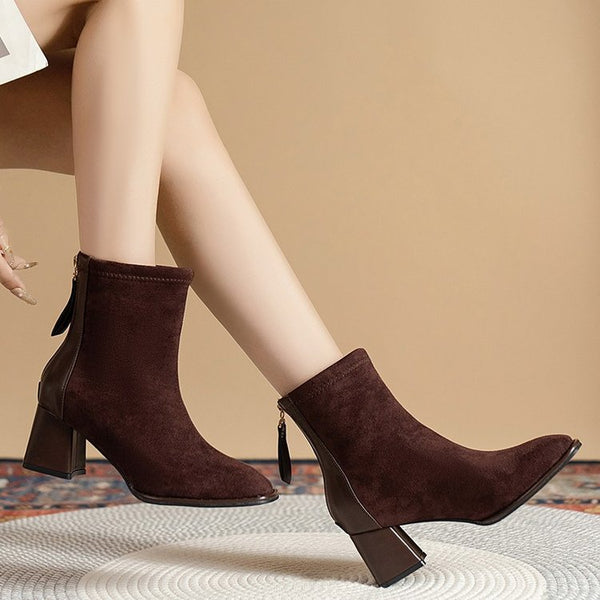 Damen Stiefeletten mit elegantem Blockabsatz und weichem Obermaterial W&W
