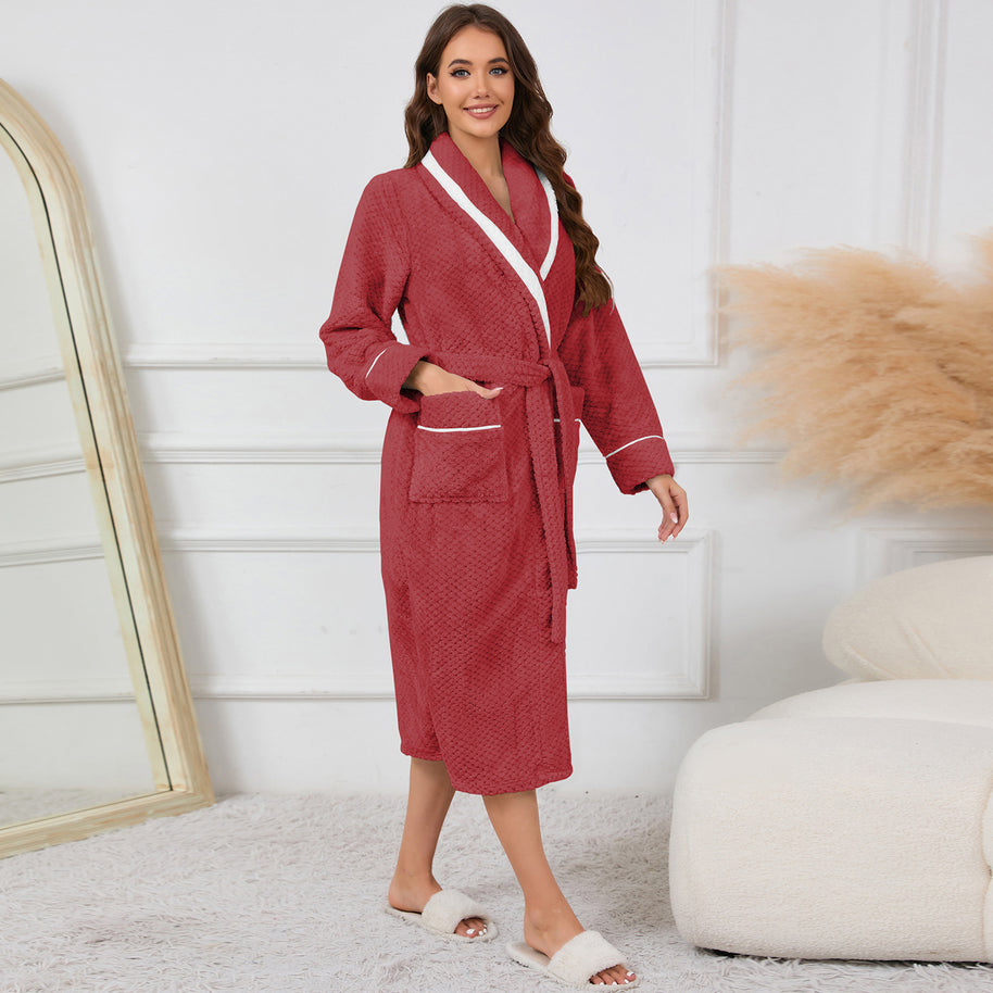 Damen Kuscheliger Bademantel mit hohen Taschen und Gürtel WW