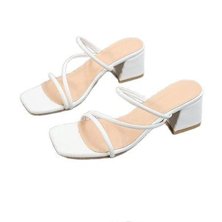 Damen Lounge Sandalen mit elegantem Blockabsatz W&W Mode