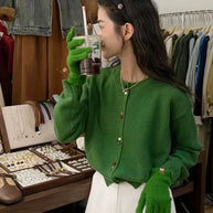 Damen Strickjacke mit dekorativen Knopfakzenten und weichem Material WW