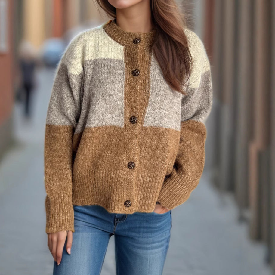Damen Strickjacke mit knöpfbarem Design und modernen Farbschnitten WW