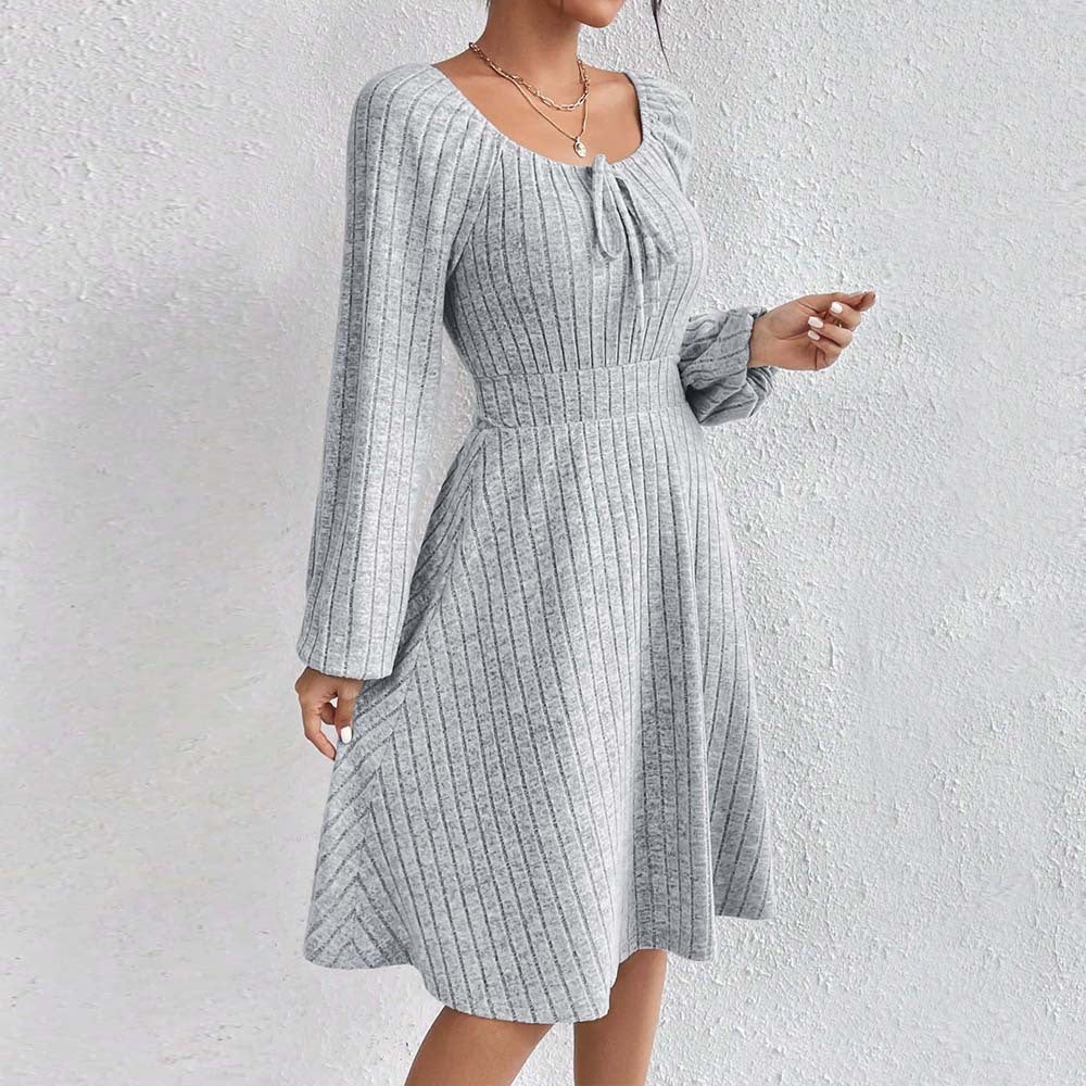 Damen Midi-Kleid mit elastischem Material und modischer Raffung W&W Mode