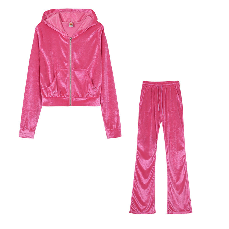 Damen Sportliches Set aus samtiger Kapuzenjacke und weiten Jogginghosen WW