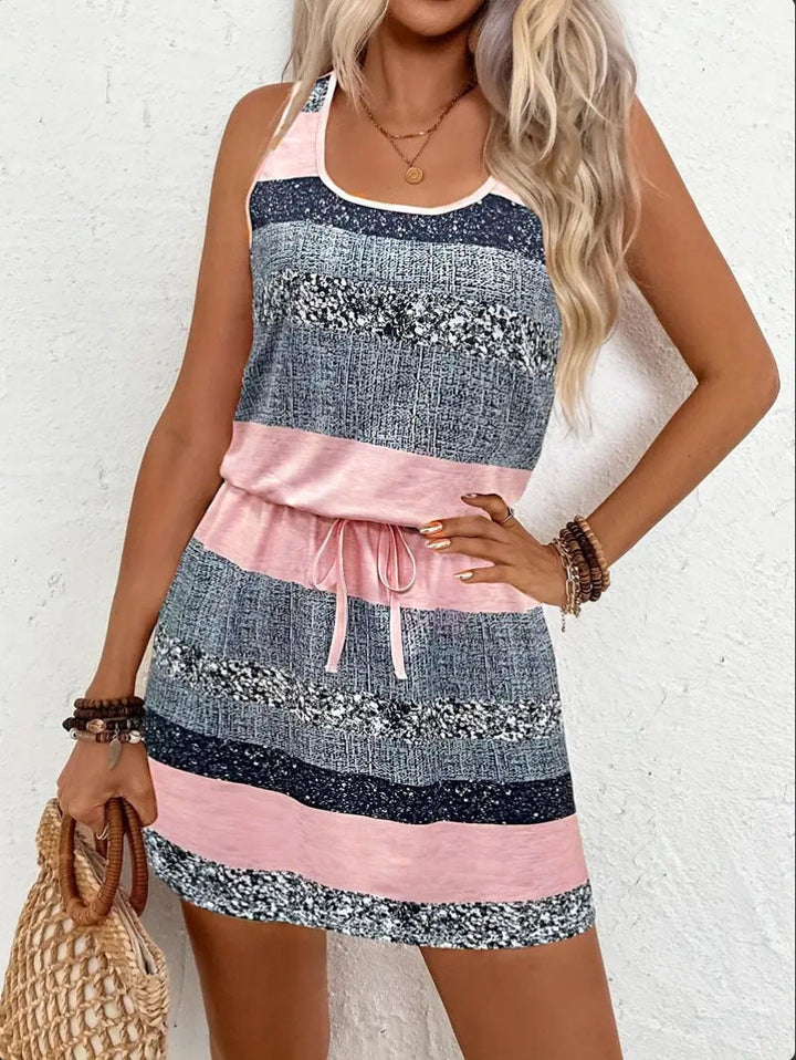 Damen Freizeitkleid mit attraktiven Mischstrukturen und elastischem Taillenzug W&W Mode