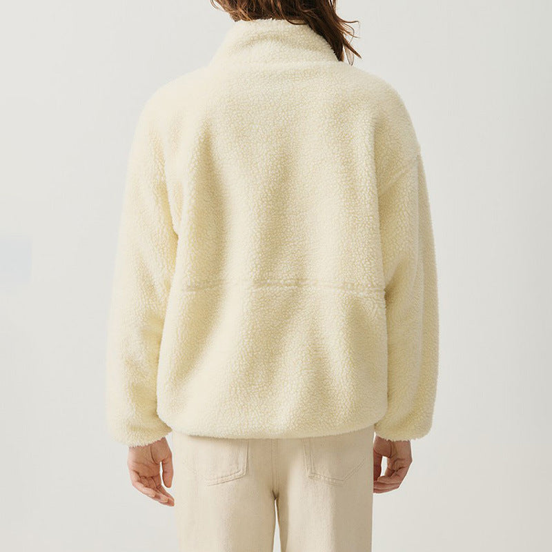 Damen Flauschige Fleecejacke mit hohen Kragen und seitlichen Taschen W&W Mode