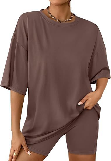 Damen Relaxed Fit Oversized T-Shirt und Biker-Shorts-Set WW