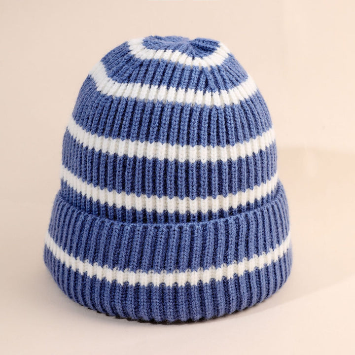 Damen Beanie-Mütze mit gestreiftem Design und weichem Innenfutter W&W Mode