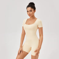 Damen Sportlicher Jumpsuit mit figurbetontem Schnitt und atmungsaktiven Eigenschaften WW