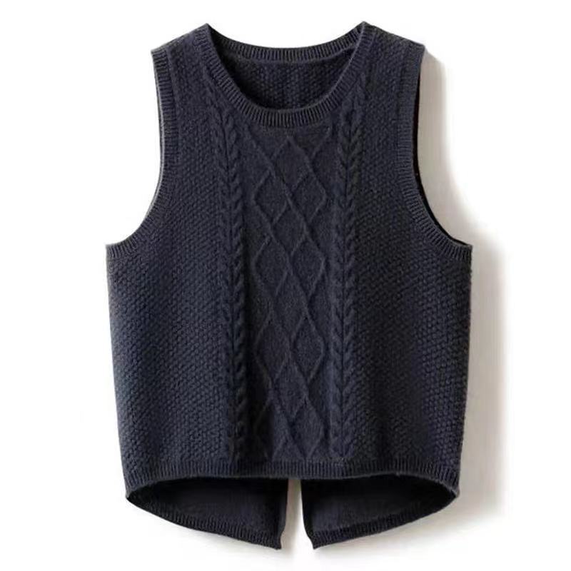 Damen Ärmellose Strickweste mit Zopfmuster und modernen Details WW