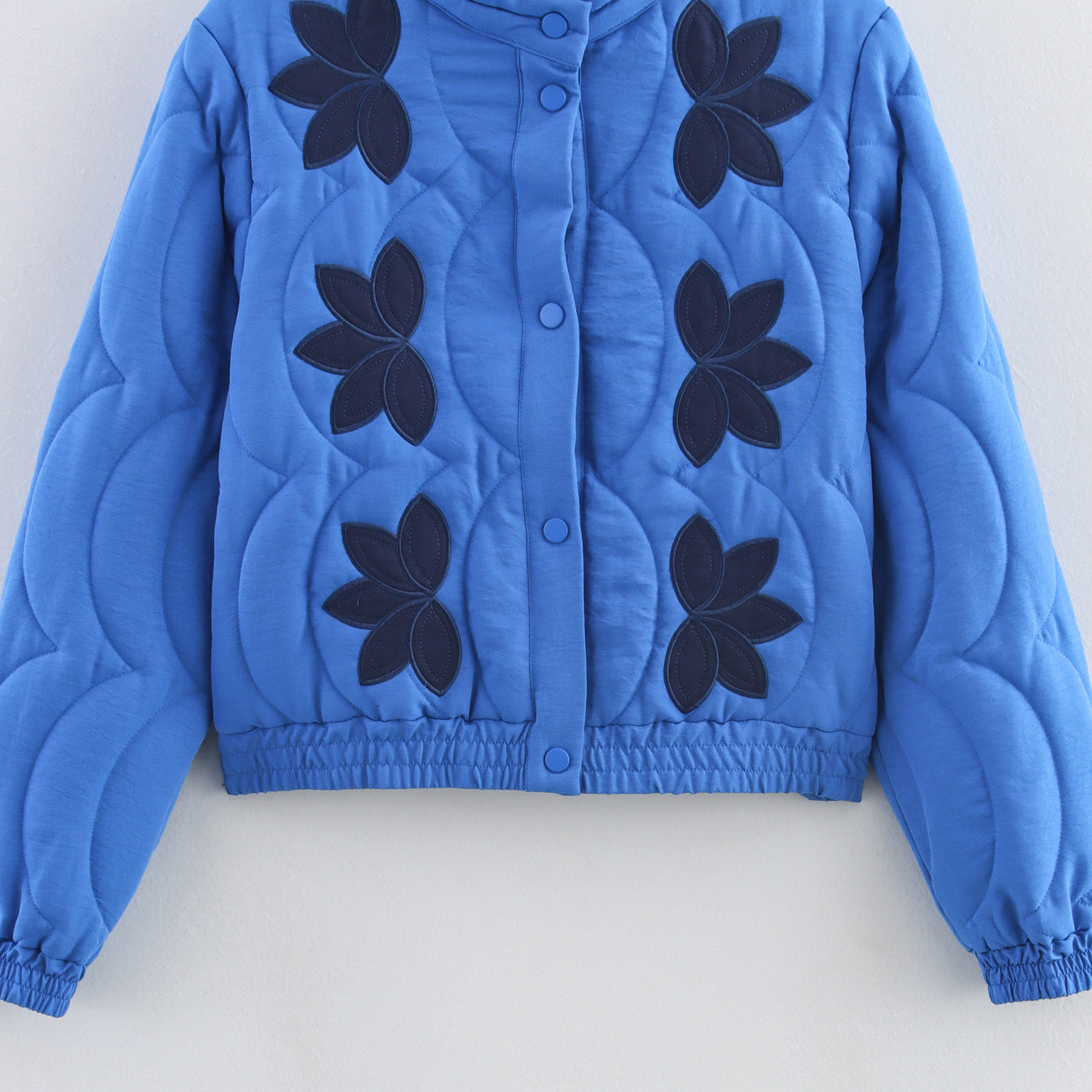 Damen Steppjacke mit floralem Design WW