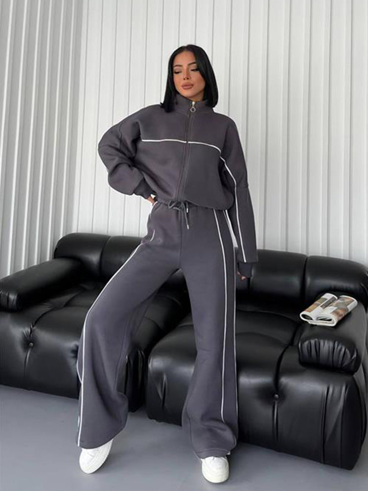 Damen Sportliches Wohlfühl-Set mit hohem Kragen und weitem Schnitt WW