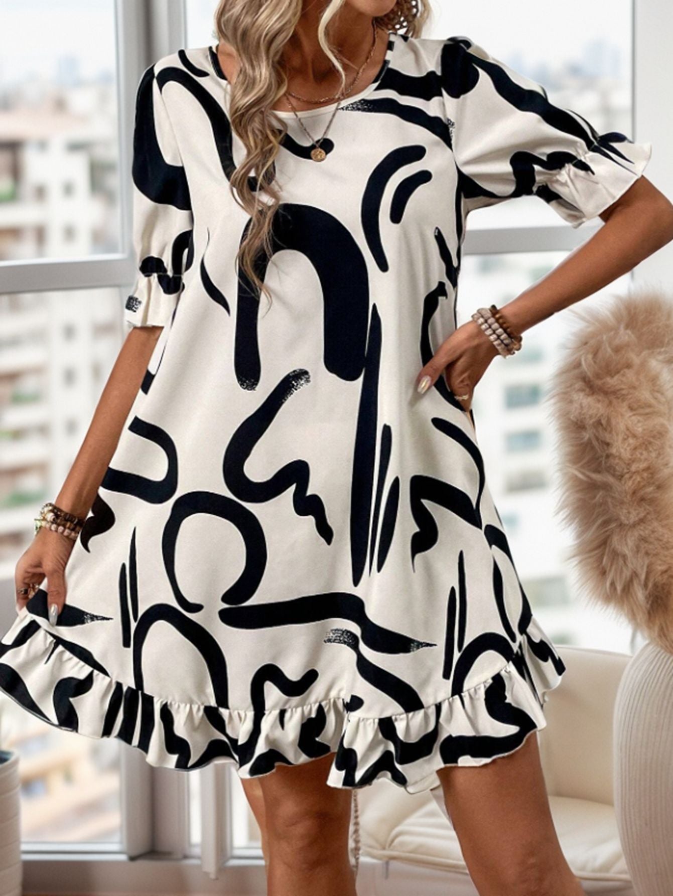 WW | Bedrucktes Rundhals Kurzarm Midi Kleid