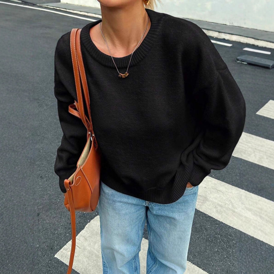 Damen Bequemer Pullover aus feiner Strickqualität mit zeitlosem Rundhalsausschnitt WW