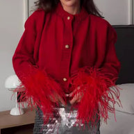 Damen Strickjacke mit eleganten Fransenärmeln und goldenen Knöpfen WW