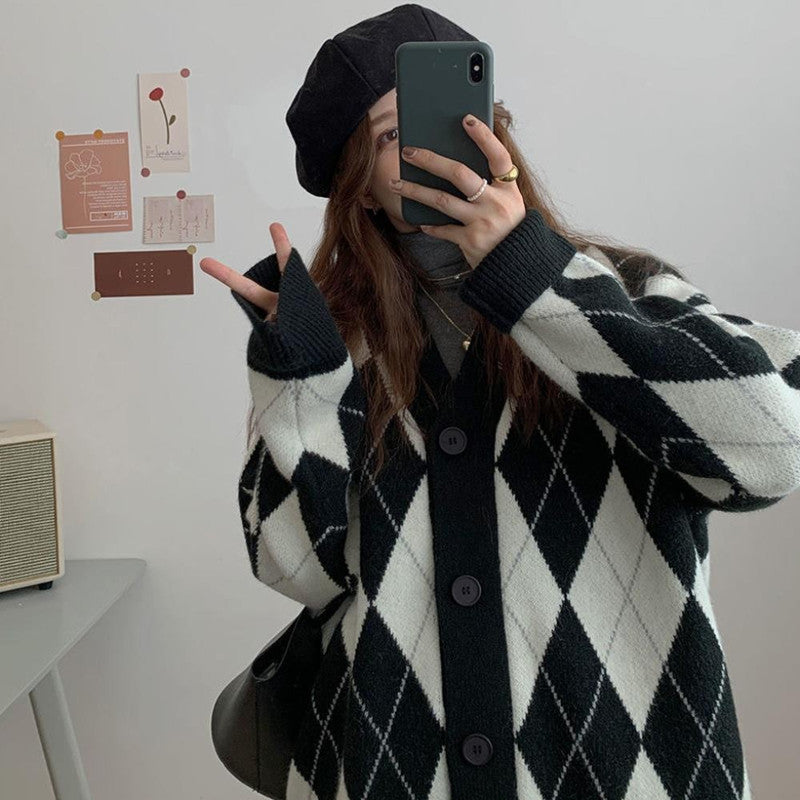 Damen Strickjacke mit Rauten-Design und knöpfen WW