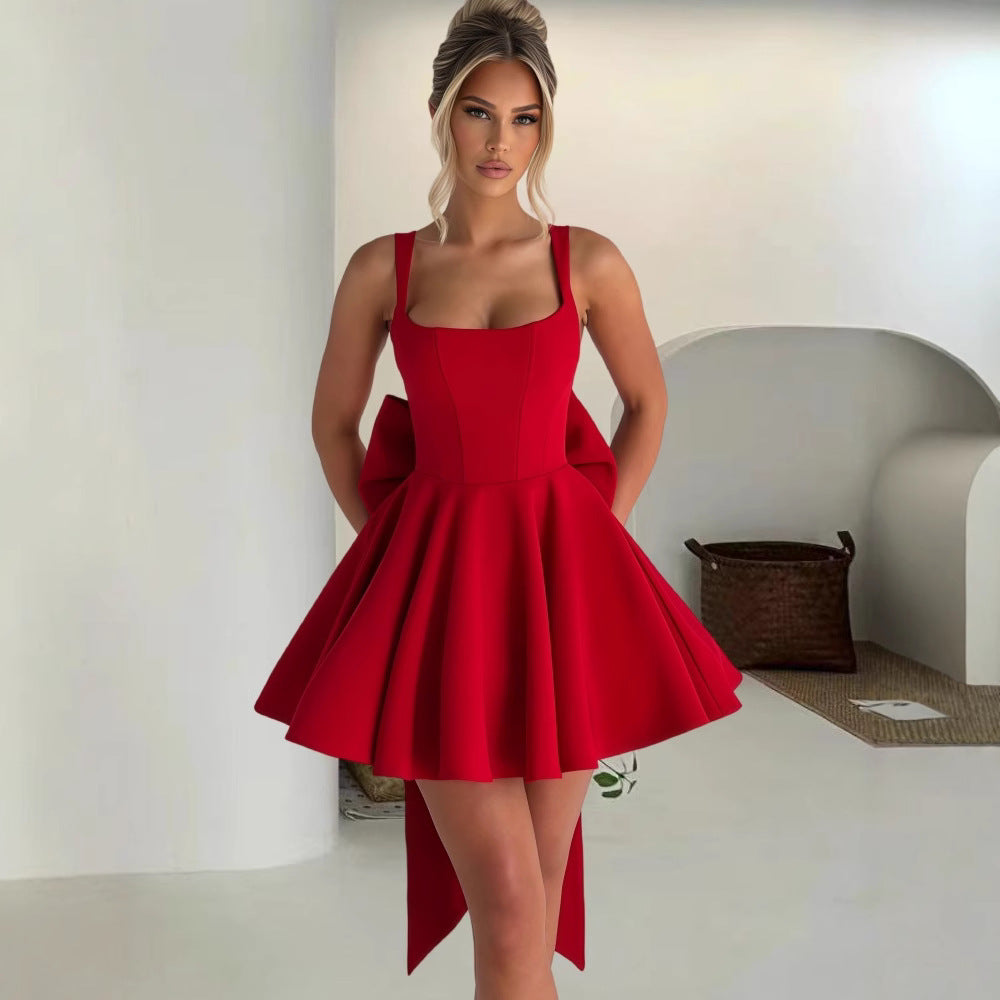 Damen Skaterkleid mit elegantem Schnitt und trägerlosem Design WW