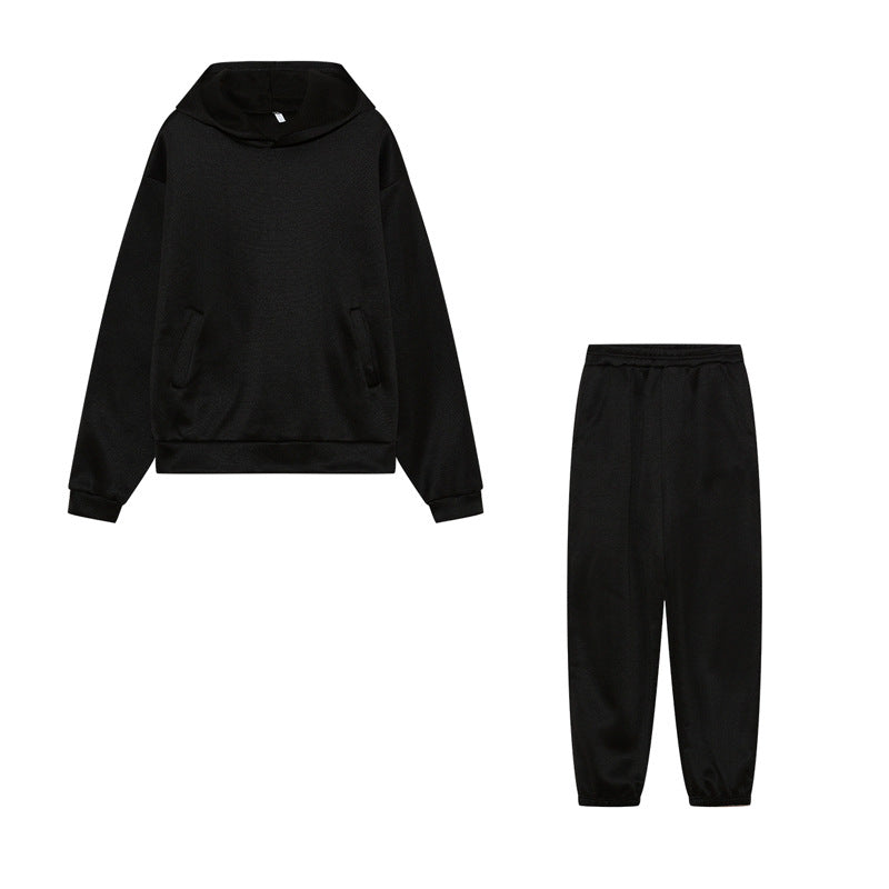 Damen Sportliches Set mit Hoodie und Jogginghose WW
