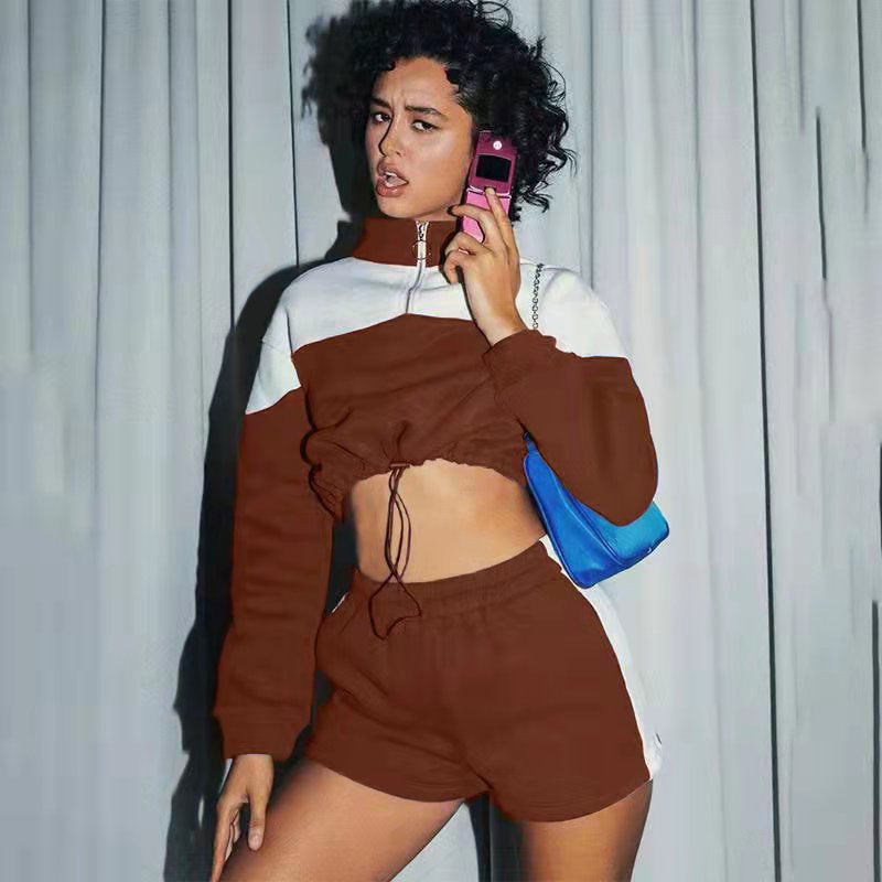 Damen sportliches Zweiteiler-Set mit cropped Jacke und Shorts WW