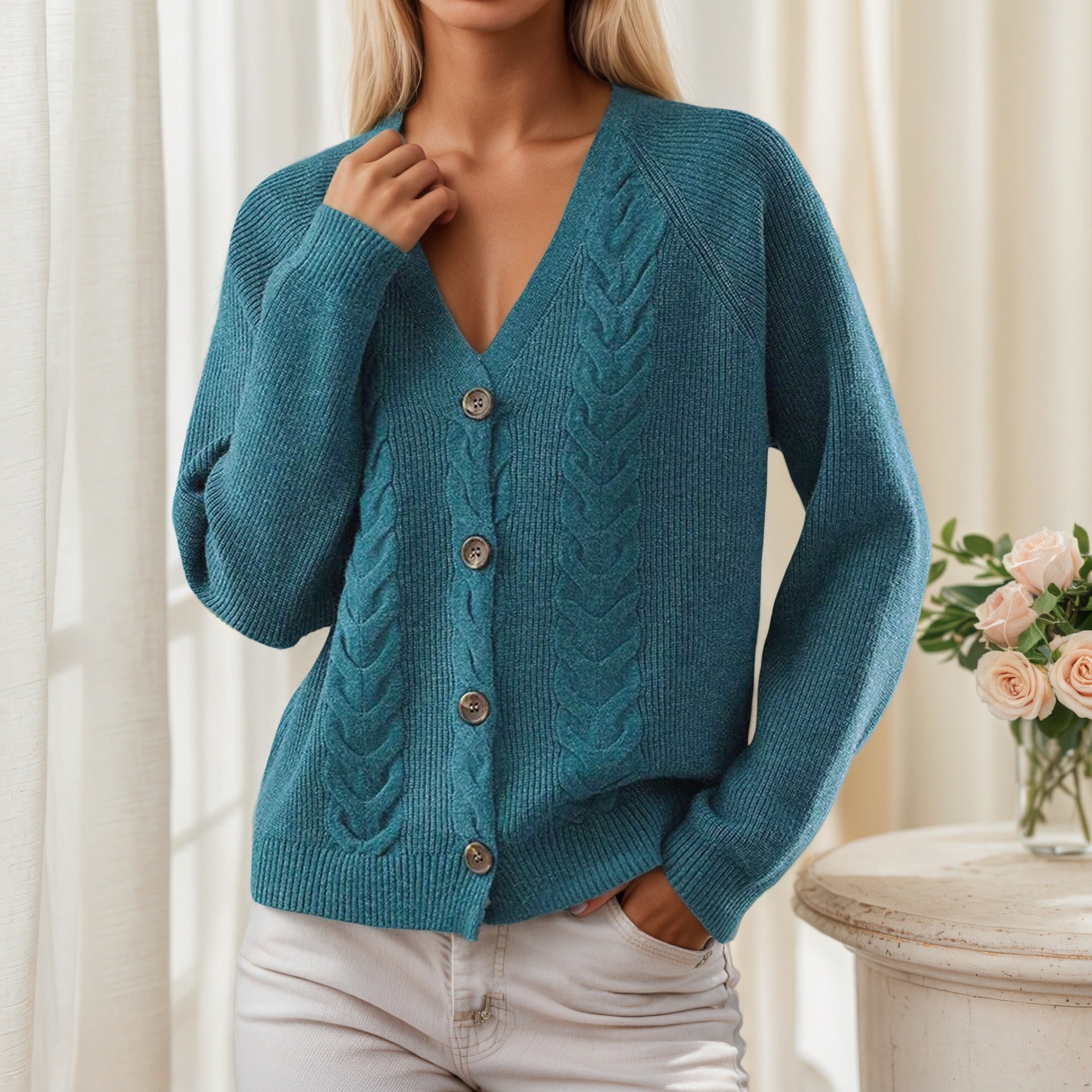 Damen Strickjacke mit V-Ausschnitt und trendy Zopfmuster WW