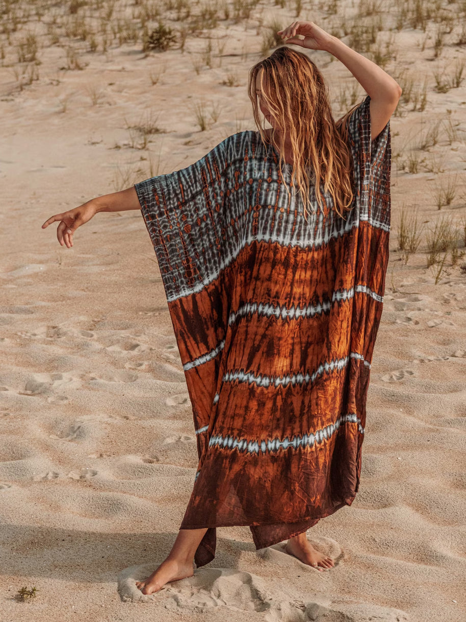 Damen Strandkaftan mit einzigartigem Batikdesign und lockerer Passform WW
