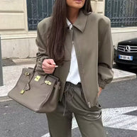 Damen sportliche Übergangsjacke mit elastischem Saum und praktischen Taschen WW