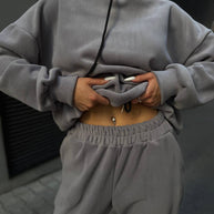 Damen sportliches Freizeit-Set mit oversized Hoodie und lässigen Jogginghosen WW