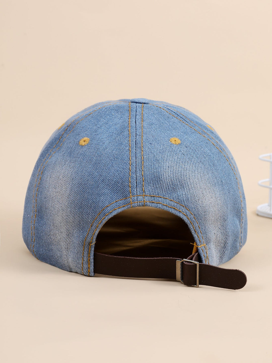 Damen funkelnde Baseballkappe aus hochwertigem Denim mit Strassverzierungen W&W Mode