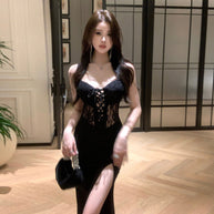 WW | Spitzen-Hochschlitz-Träger-Abendkleid