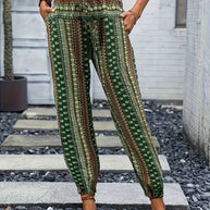 Damen Weite Freizeithose mit elastischem Bund und knopfverzierter Taille WW