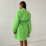 Damen Bademantel aus hochwertigem Baumwollmix mit Gürtel und praktischen Taschen WW