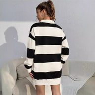 Damen Pullover-Kleid mit modernem Streifenmuster und detailreicher Knopfleiste WW