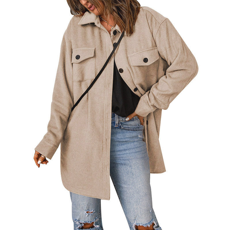 Damen Übergröße Langarm-Hemdjacke mit funktionalen aufgesetzten Taschen und lässigem Schnitt WW