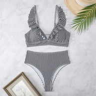 Damen Bikini-Set mit voluminösen Rüschen und hohem Taillenbund WW