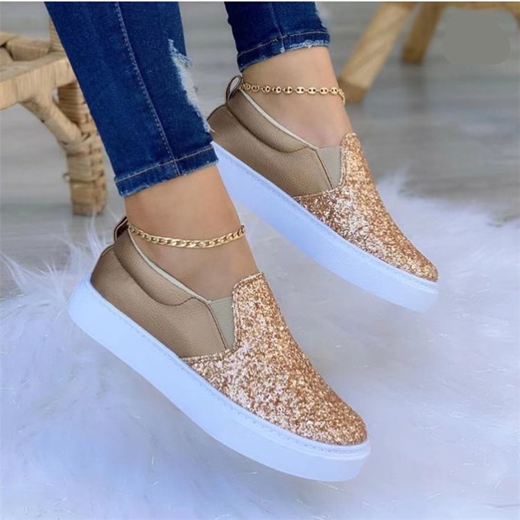 Damen Slip-On Sneakers mit glitzerndem Obermaterial und bequemem Einstieg W&W Mode