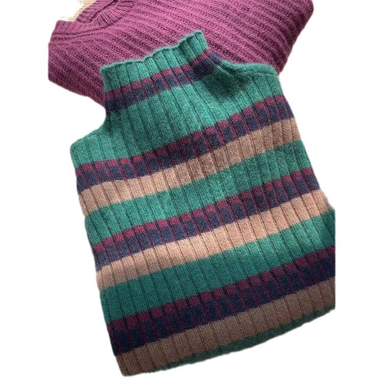 Damen Rippstrickpullover mit hohem Kragen und modischem Streifenmuster WW