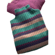 Damen Rippstrickpullover mit hohem Kragen und modischem Streifenmuster WW