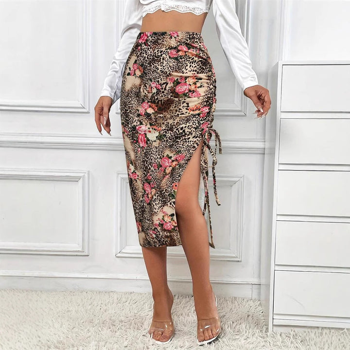 Damen Eleganter Midirock mit floralem Tiermuster und seitlichem Schlitz W&W Mode