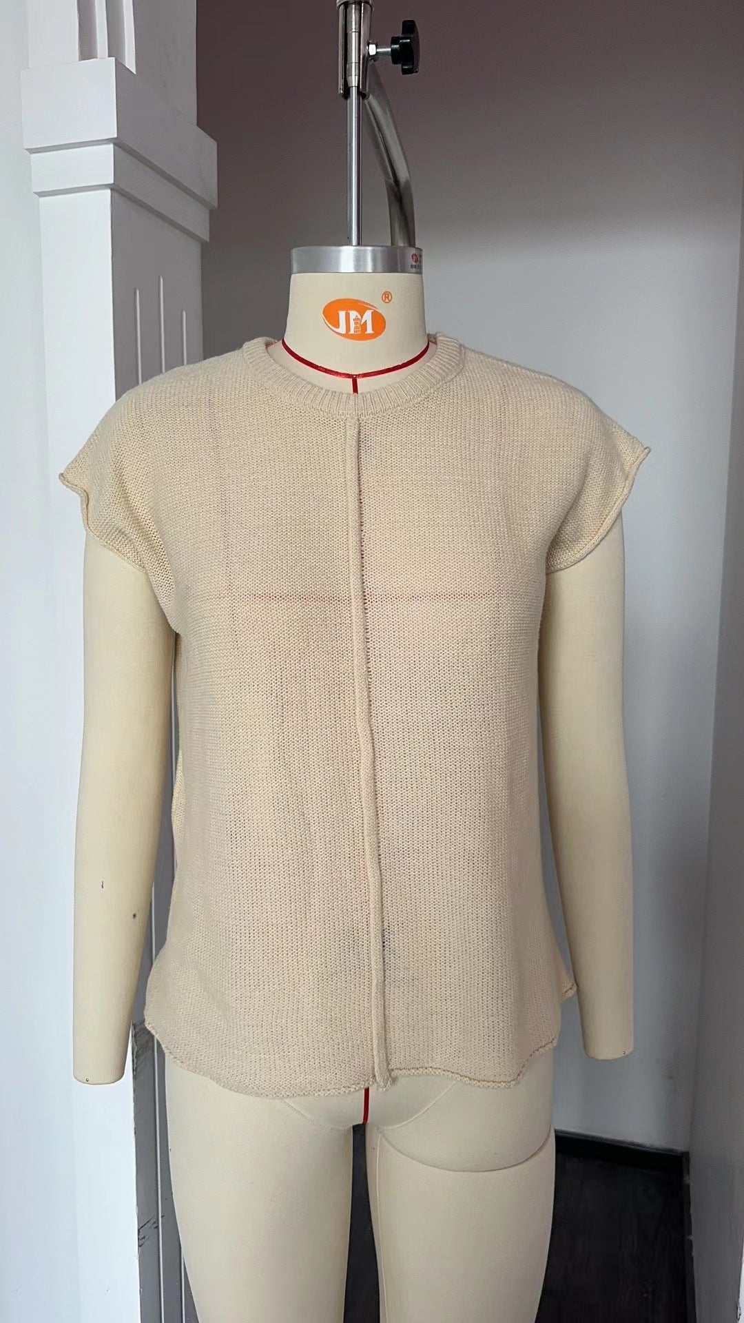 Damen lässiges Strickoberteil mit kurzen Ärmeln und strukturiertem Design W&W Mode