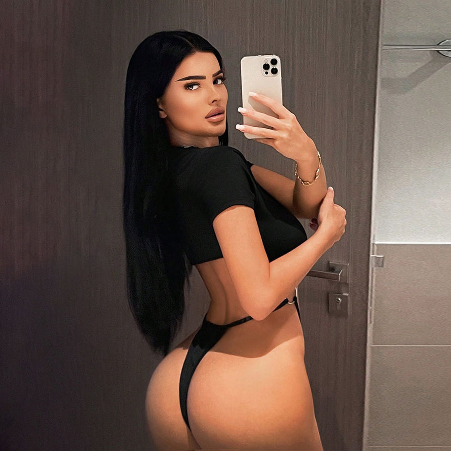 Damen topmodernes Cut-Out Bodysuit mit verspieltem Design W&W