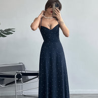 Damen Midikleid mit zarten Spaghetti-Trägern und punktuellem Design W&W