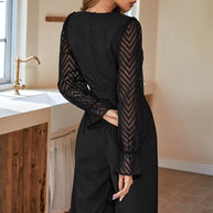 Damen Eleganter Jumpsuit mit taillierbarem Gürtel und transparenter Ärmeloptik WW