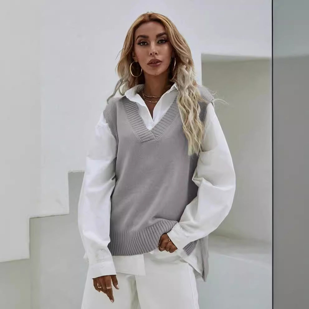Damen Strickweste mit V-Ausschnitt und modernen Details WW