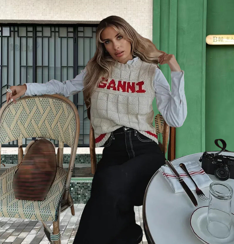 Damen Sportliche Strickweste mit modernem Karomuster WW