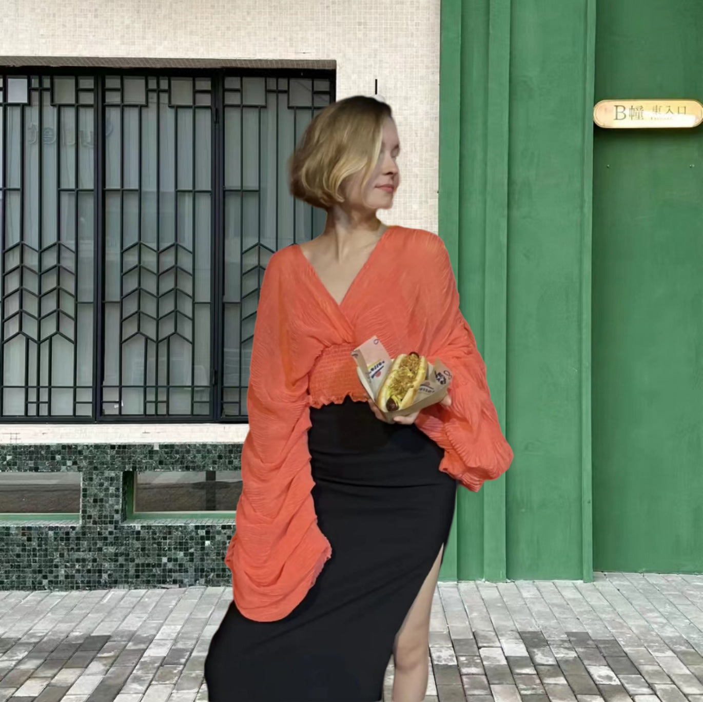 Damen Wickelbluse mit voluminösen Ärmeln und elegantem Design WW