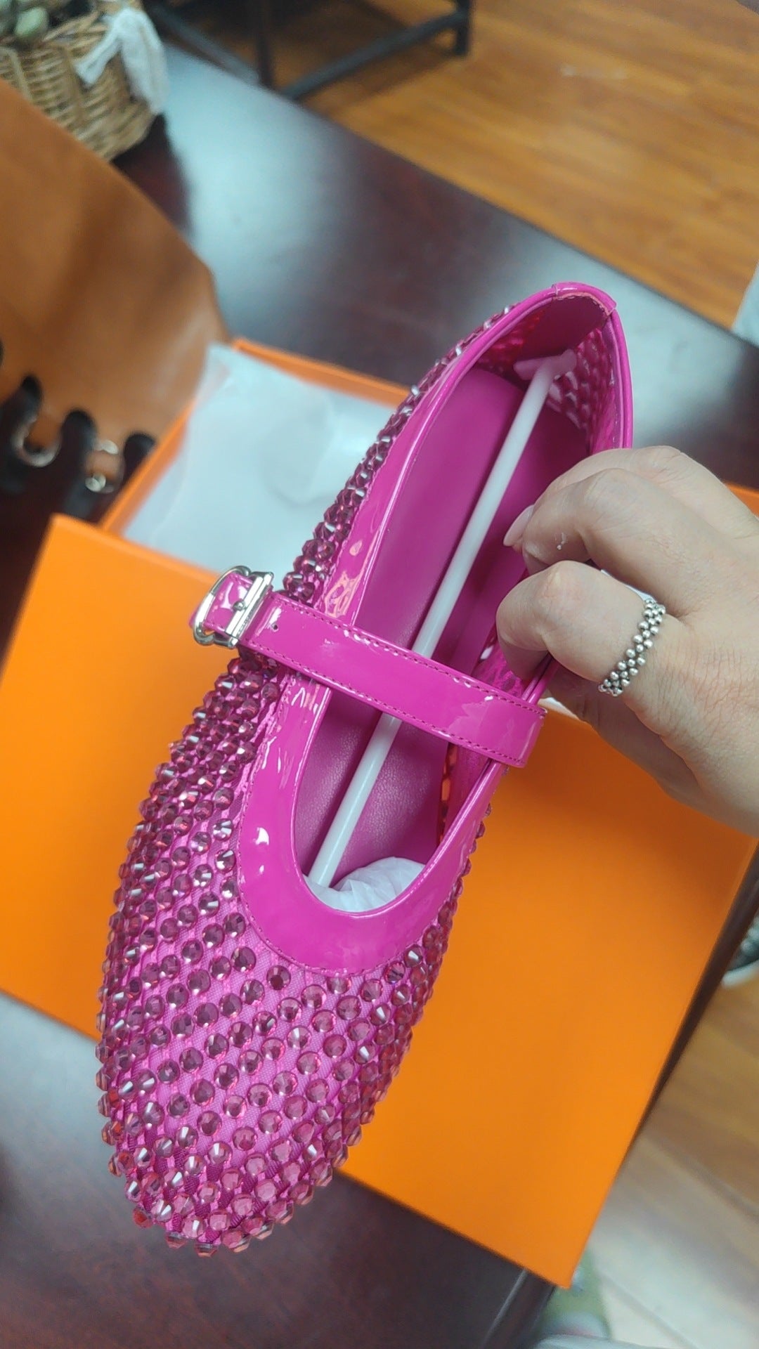 Damen Strass-beschmückte Mary Jane Flats WW