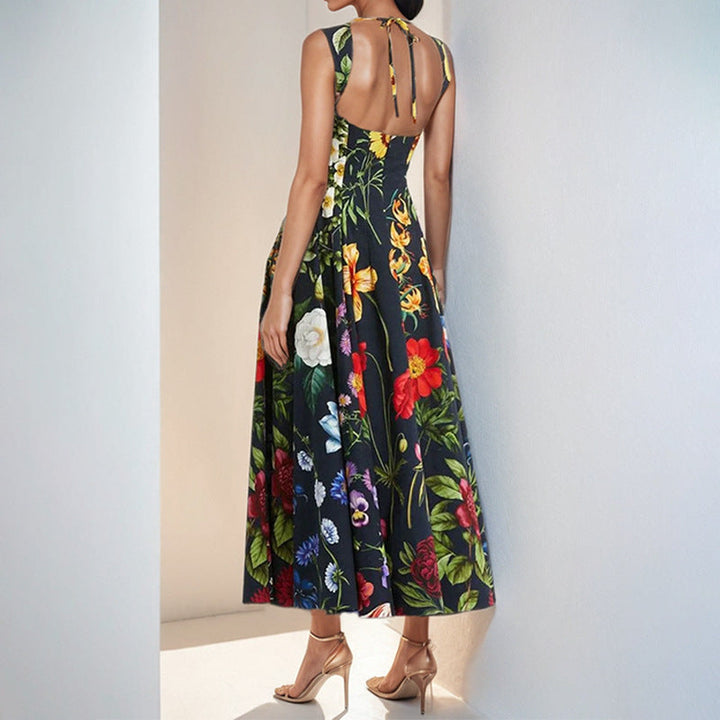 Damen Maxikleid mit quadratischem Ausschnitt und lebhaftem Floraldesign W&W Mode