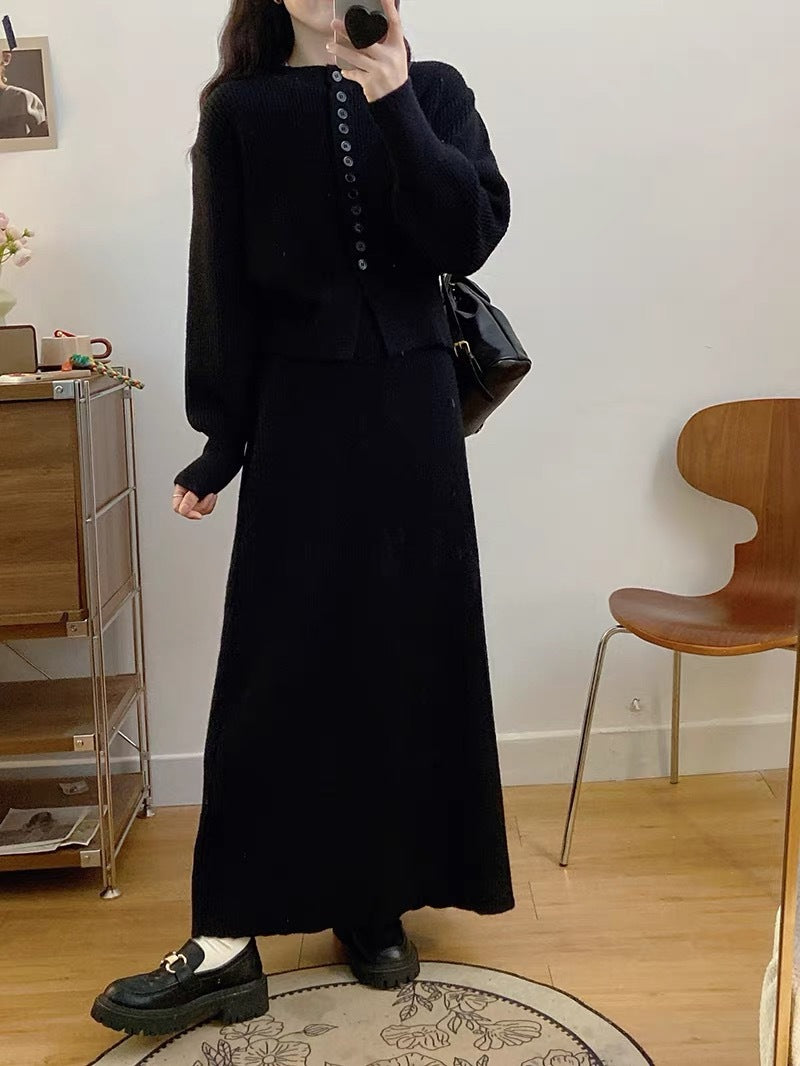 Damen Strickjacke mit Knopfdetails und eleganter Silhouette WW