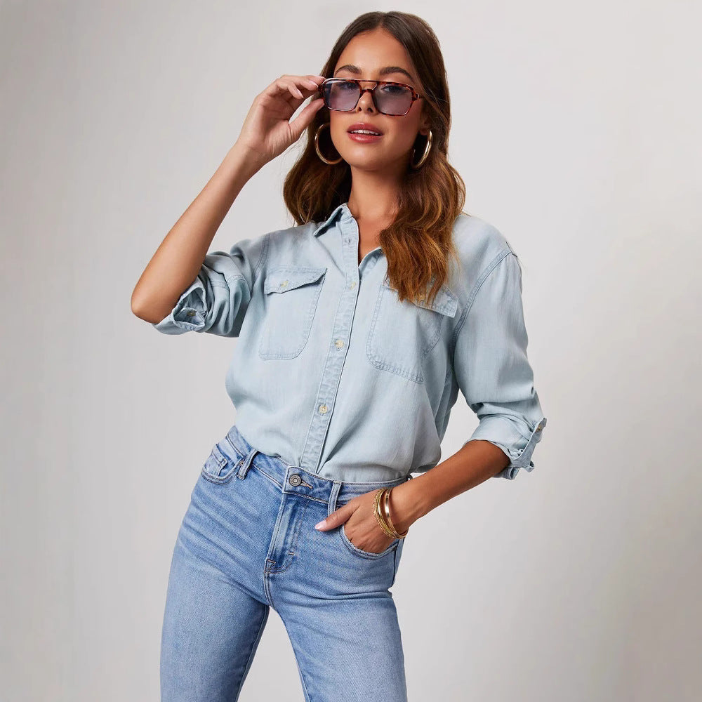 Damen Denim-Hemd mit umschlagbaren Ärmeln und zwei Brusttaschen WW
